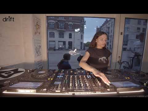 Erika de Casier @ Drift Radio 29-05-25
