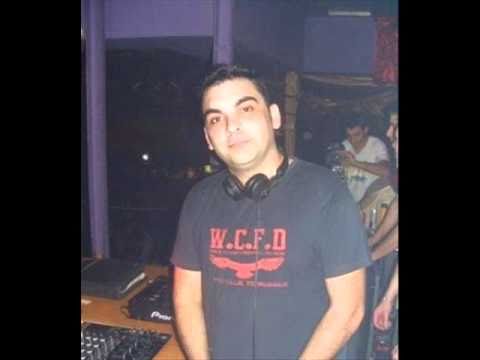 Dj Andi Feat  Voxis -To the Moon muzica