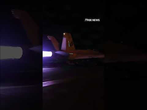 WATCH: US aircraft launches from the USS Abraham Lincoln #shorts #iran #airforce #us #military
