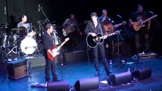 Adam Harvey & Troy Cassar Daley - I Walk the Line
