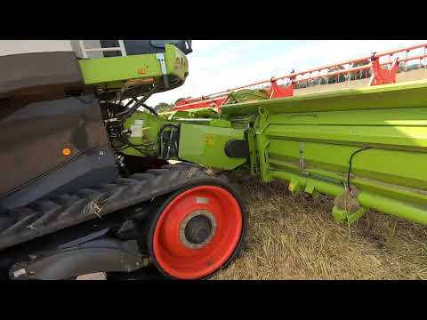 [GoPro] Cab view: Straßenfahrt mit Claas Lexion 770 TT