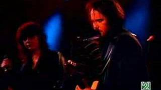 Broken Social Scene - Almost Crimes (Live Radio 3)