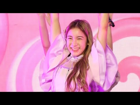221225 [Fancam] Paeyah BNK48 - First Rabbit  @The Magical Christmas, The EmQuartier