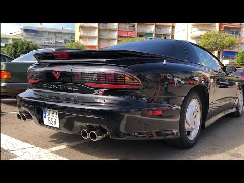 Pontiac Firebird LT1 5.7L V8 | Start Up, Revs and burnout