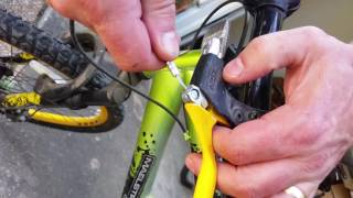 Fixing a bicycle brake lever