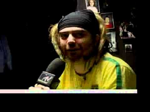 Edwin Valent meets Max Cavalera of Soulfly