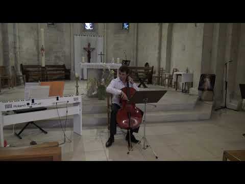 J.S. Bach Gigue de la 4ème Suite pour violoncelle seul<br />
<br />
Marc-Antoine Novel, violoncelle<br />
Basilique Sainte-Anne de Bonlieu-sur-Roubion
20 août 2020