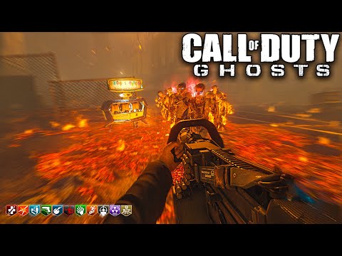 Town with CoD Ghosts Guns (Black Ops 3 Zombies Mod)