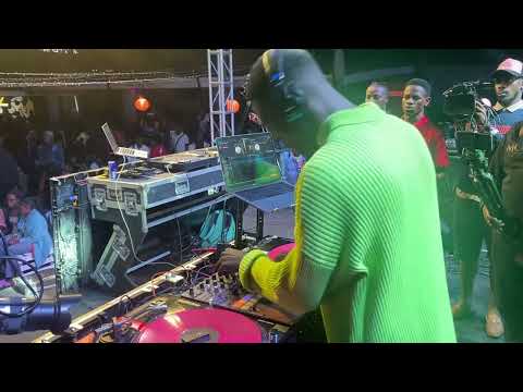 DJs Scratch Battle DJ Harold Vs DJ Easy Samuel