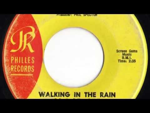Ronettes - "Walking In The Rain"