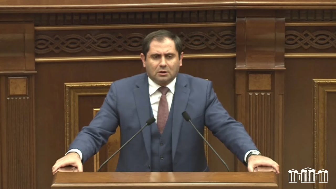 Պապիկյանը խոստացավ՝ 2024-ին բանակը կունենա նոր համազգեստ