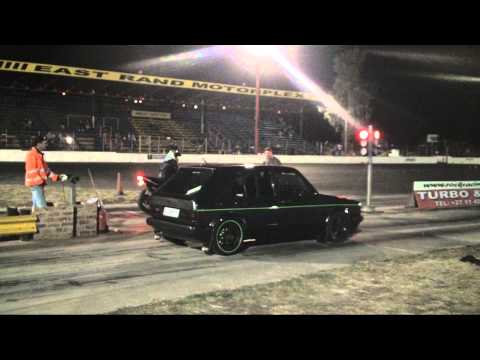 Honda CBR 600 vs VW Golf mk1.MTS