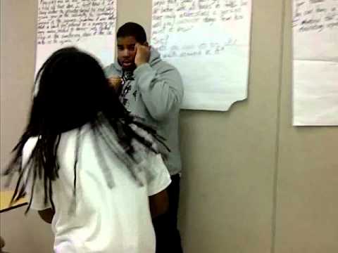 Cj (Dreads) Vs Delante (FATASS) Slapboxing