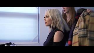 Feelin&#39; Like Christmas by Sarah Reeves (Official Music Video)