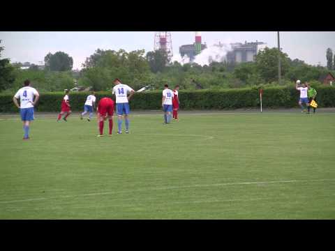 Skrót meczu Narew  KS Łomianki - bramka M. Pełtaka