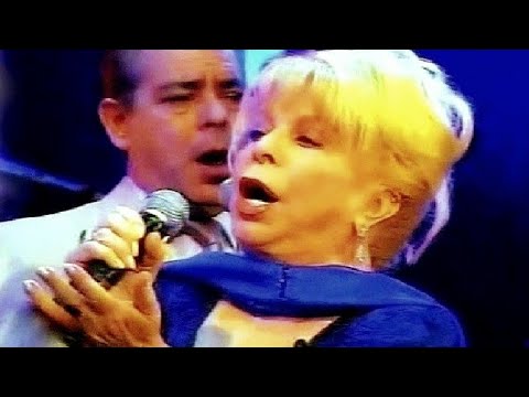 Amor Es Mi Cancion - Estela Raval Con 5 Latinos