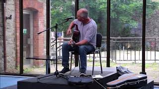 Freddie White - Everybody Knows But Me (Jesse Winchester)