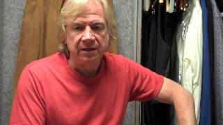 Justin Hayward Checks in Backstage From Solo Tour