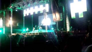 LOS TIGRES DEL NORTE (live PUEBLA)  - LA MANZANITA - DE PAISANO A PAISANO... (04) PUEBLA FIP 2009