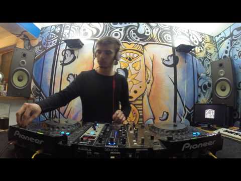 SAFE HOUSE SESSION #10 - Manton