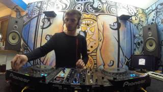 SAFE HOUSE SESSION #10 - Manton