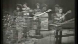 Download lagu Koes Plus - Penyanyi Muda mp3 Download lagu Koes Plus - Penyanyi Muda mp3