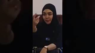 Download lagu CURHATAN ISTRI HABIB ALI JINDAN #shortsvideo #berfikir mp3