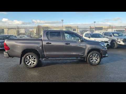 Toyota Hilux 2.4 INVINCIBLE X CREWCAB AUTO - Image 2