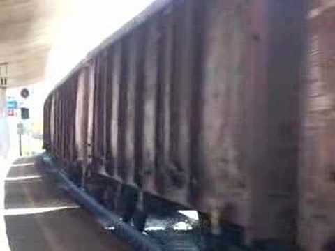 E655.512 IN TRANSITO A SAVONA CON UN MERCI VERSO GENOVA