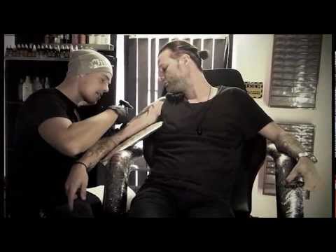 Syndicate Tattoo Alexander Brown - Det stikker helt af