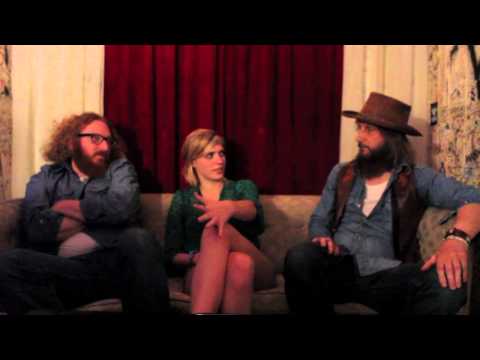 Vinyl Mag Backstage with Deadstring Brothers