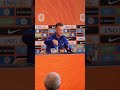 ⚠️ Van Gaal schuift en legt omgekeerde driehoek uit