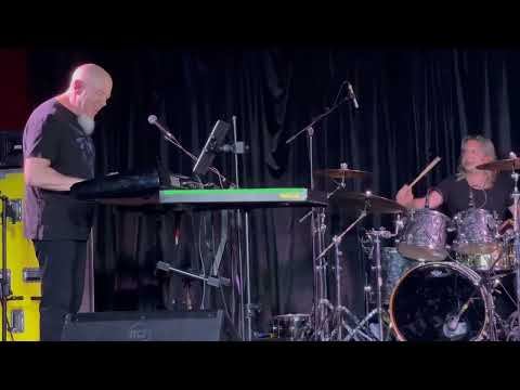 JORDAN RUDESS Performs DON'T LOOK DOWN from Rudess/Morgenstein Project With Darby Todd on CTTE 2024