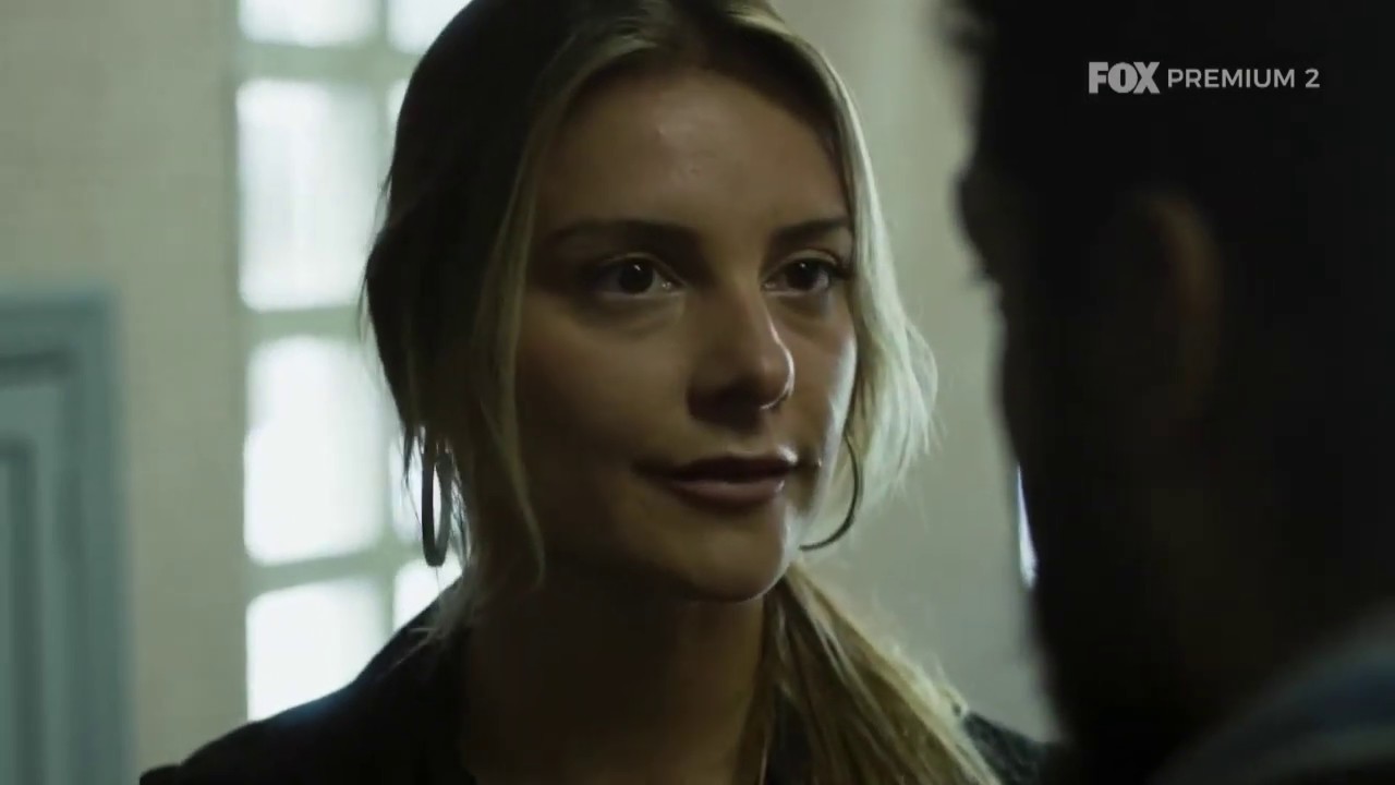 Carolina Chalita - Impuros (Fox) - T 02 - Cenas dos episódios 07 e 08