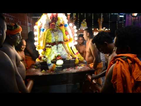 paandimuni temple tiruvilla 2013 port klang(MAYA VARAAM URIMI MELAM)
