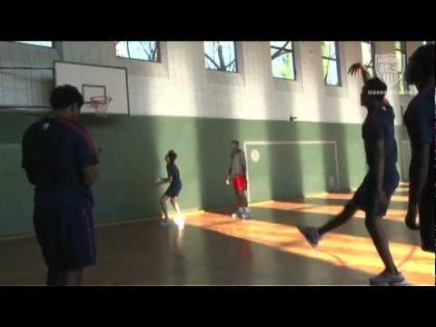 Joe Gyau and the U-23 MNT Hit the Basketball Court