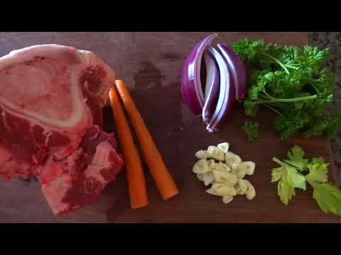 🍀 Domaća Goveđa juha.! Beef bone soup!