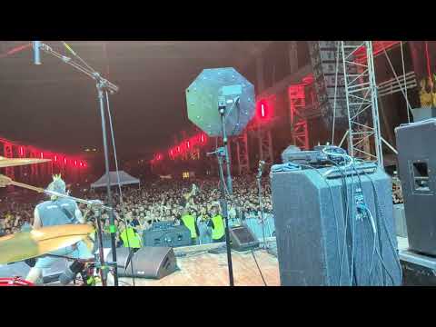 NOFX - Don't call me white (Final Tour) live at Carroponte, Milan 11/05/2024