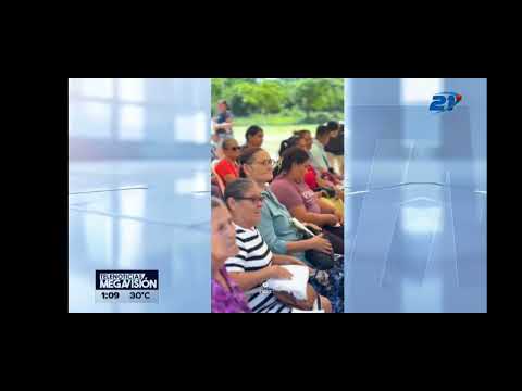 Ministerio de Vivienda entrega escrituras a 36 familias en La Unión Sur. 