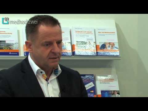 medhochzwei-Interview mit Dr. Christian Lüdke zum Überbringen schlechter Nachrichten