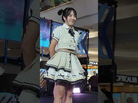 230909 (Taepoy Fancam) Peach You - ;POP @ Motor Show 2023 - Fashion Island