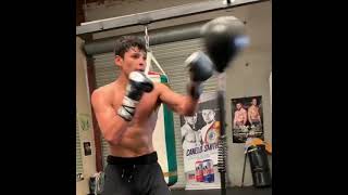 Download lagu Just Bc there hasn’t been a smoother behind the back since ⚡️✨ mp3