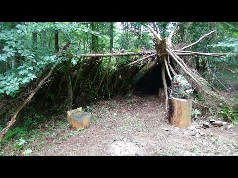 Bushcraft Lagerbau / Campbau #02 - Seitenwand + Feuerstelle / Es wird gemütlich!