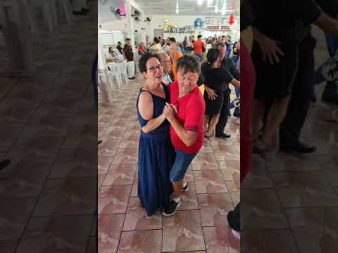nos idosos de Mangueirinha no Paraná.Brasil #shotrs #baile #dancarinos #dança #dance #dancina