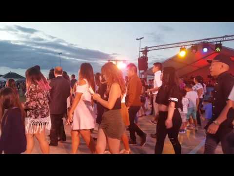 Fonsija Yang - Belle Lisa & Xav Nrog Koj Mus "ParadiseBand & Yaj Kab" (Hmong France Festival 2017)