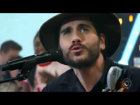 Gabriel Sater canta "Cavalo Preto" no Domingão com Huck