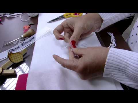 Mulher.com 25/05/2015 Vera Brugin - Cachecol em feltro Parte 2/2