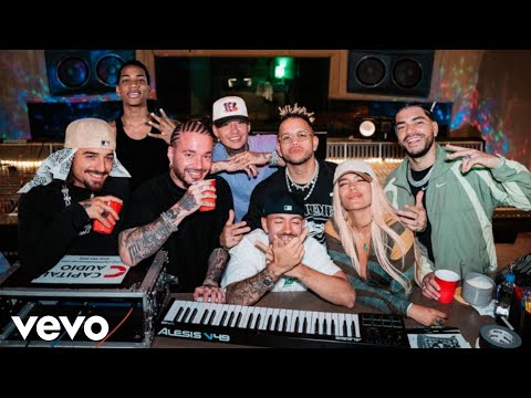 Y Aunque Esa Bebita Tiene Dueño - KAROL G, Feid, J Balvin, Maluma, Blessd, DFZM (Video Oficial)