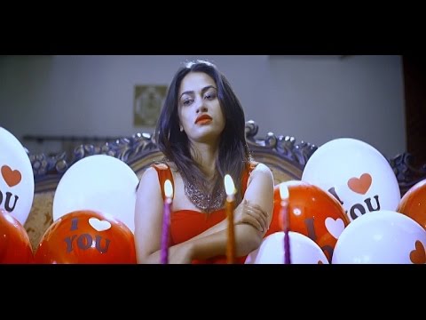 Euta Testo Bhid Chha.....Nikhita Thapa Official Full HD