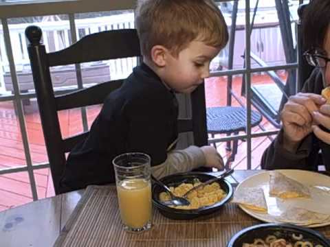 Kidfresh Frozen Food Review (by an actual kid!)